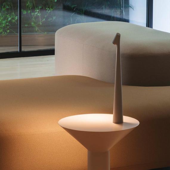 WD™ Minimalist Beam Lamp