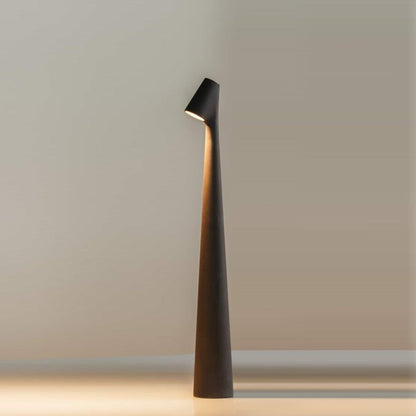 WD™ Minimalist Beam Lamp